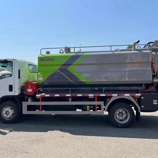 Илосос на шасси ISUZU GIGA (без резервуара для чистой воды) 8м3