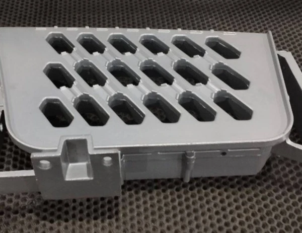 Ступень для кабины грузовой машины средняя правая. Аналог для VOLVO FH/FM Vers.4/5. VO 82151656 (INV5063)