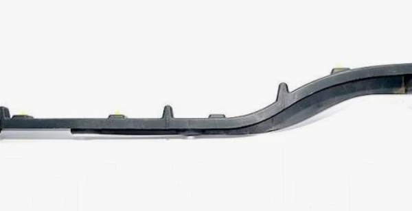 Пластина-соединитель правого корпуса ступени для грузовика. Аналог для VOLVO FH/FM Vers.4/5. VO 82270692 (INV5206)