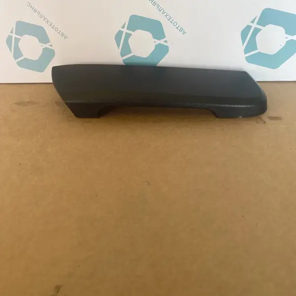 Накладка ручки двери грузовика внешняя правая. Аналог для VOLVO FH/FM Vers.4/5. VO 82412145 (INV5304-2)