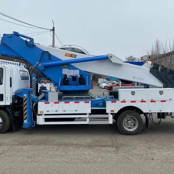 Автовышка Isuzu Elf 4х2, 36м.