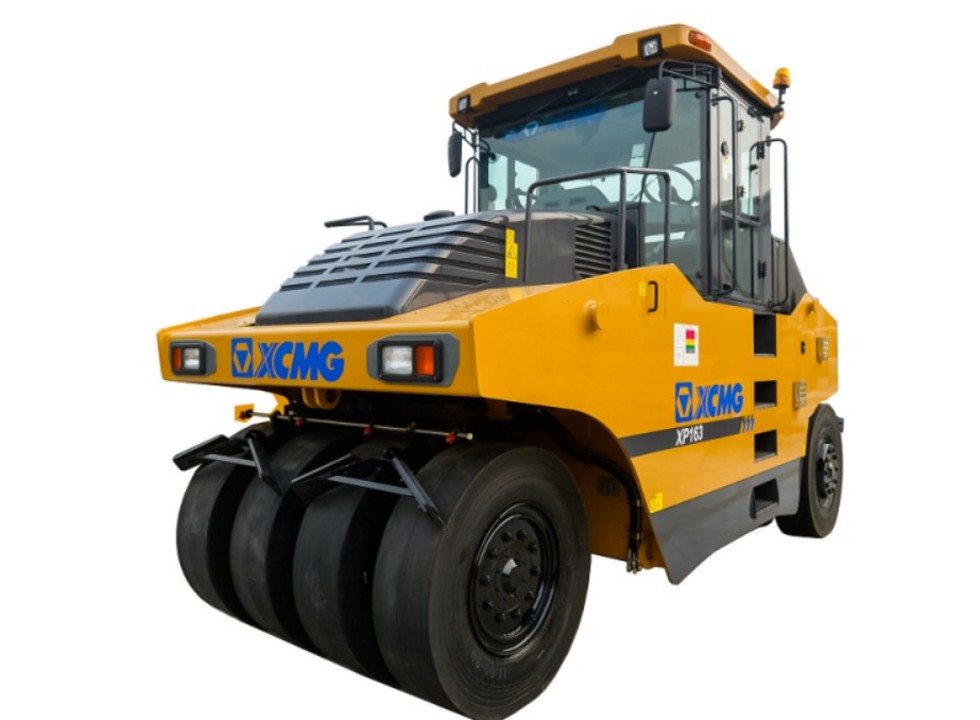 Пневмоколёсный каток XCMG XР163