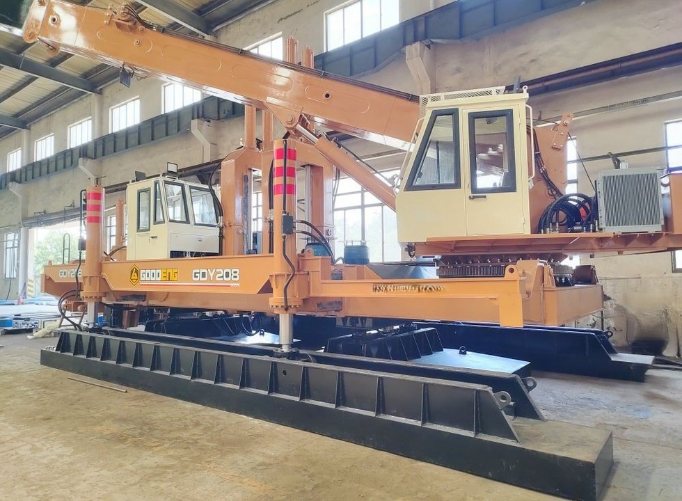 Гидростатический сваебойный копер GOODENG GPY208