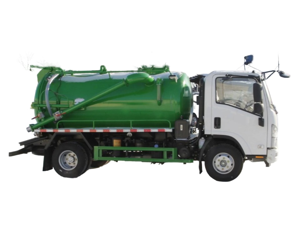 Илосос на шасси ISUZU GIGA 6м3