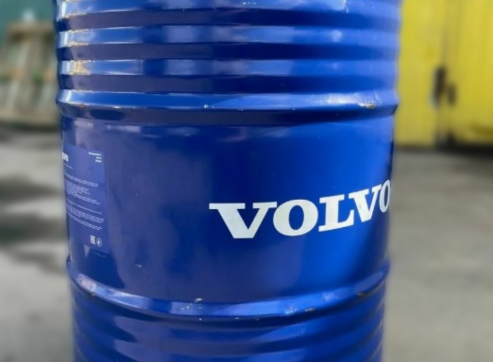 Масло VOLVO SYNTHETIC GEARBOX OIL SAE 75W80 209л.