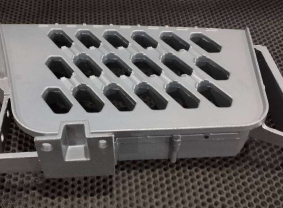 Ступень для кабины грузовой машины средняя правая. Аналог для VOLVO FH/FM Vers.4/5. VO 82151656 (INV5063)