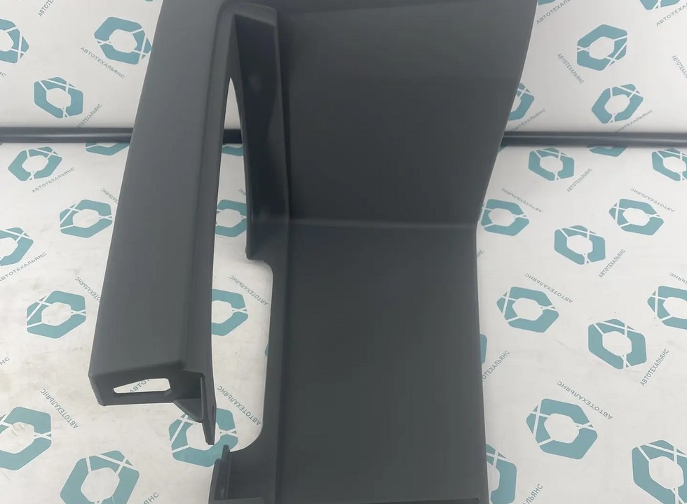 Корпус подножки правой. Аналог для VOLVO FH/FM Vers.4/5. VO 82142373 (INV5020)