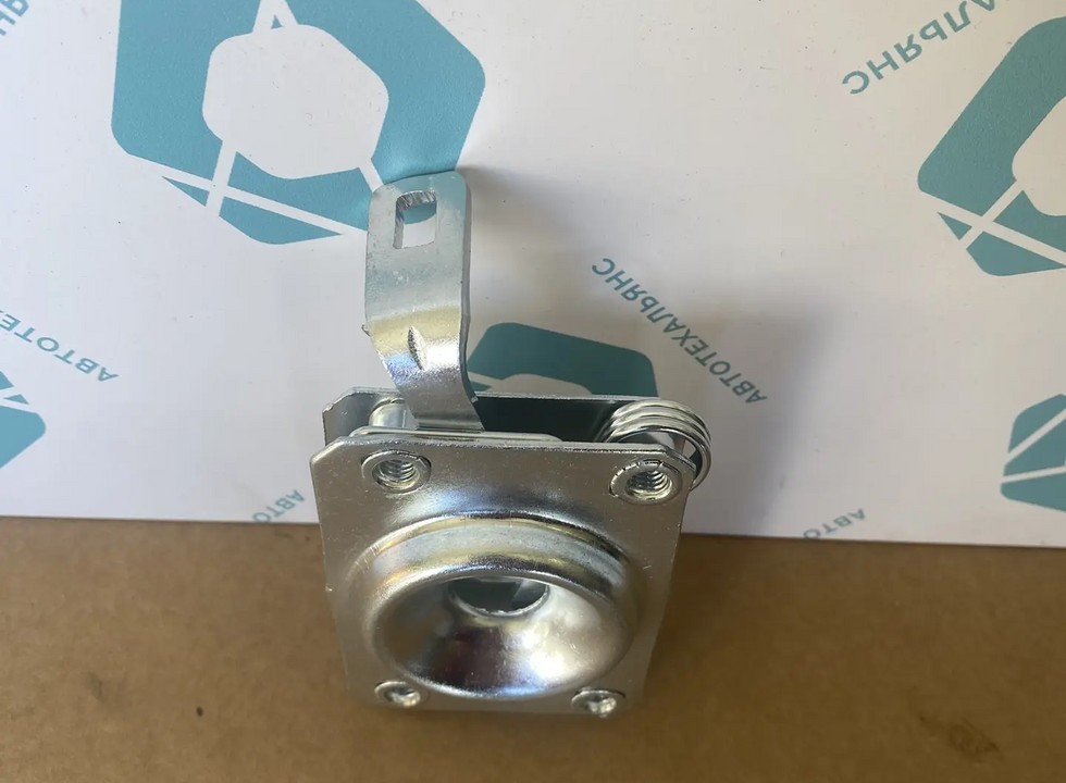 Замок капота правый. Аналог для VOLVO FH/FM Vers.4/5. VO 82213089 (INV5129)