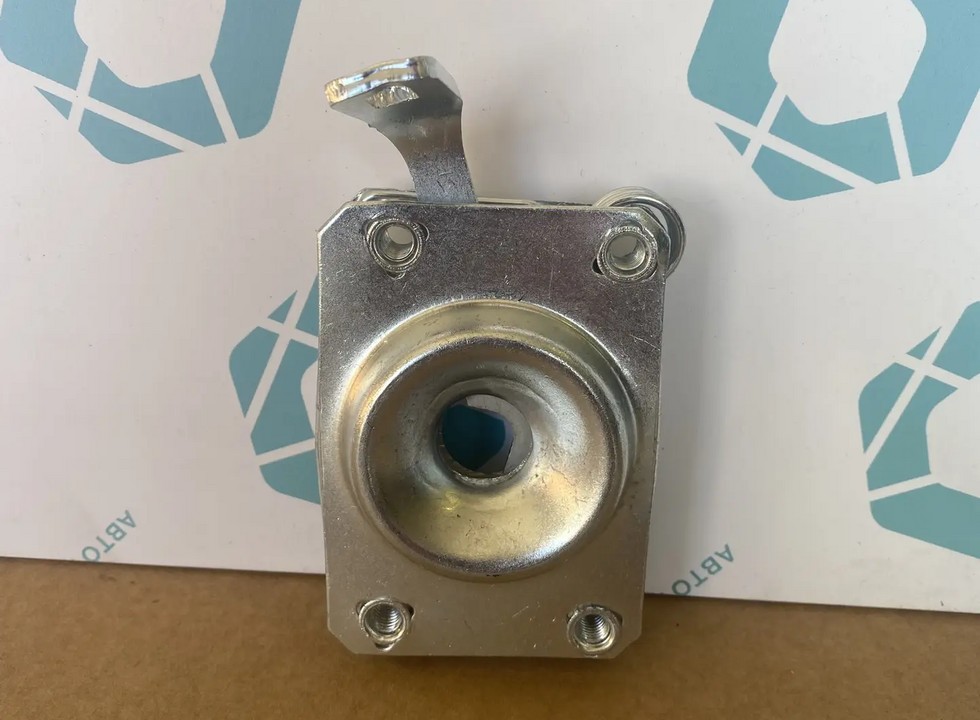 Замок капота левый. Аналог для VOLVO FH/FM Vers.4/5. VO 82232959 (INV5130)