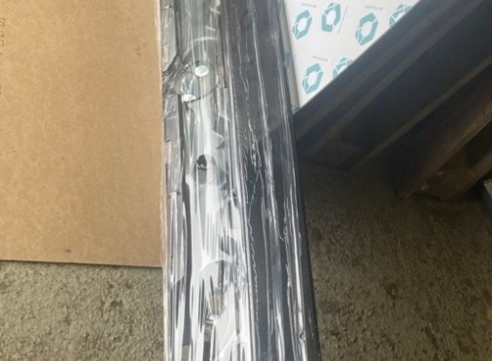 Козырек солнцезащитный, нижняя часть. Аналог для VOLVO FH/FM Vers.4/5. VO 84014254 (INV5019)