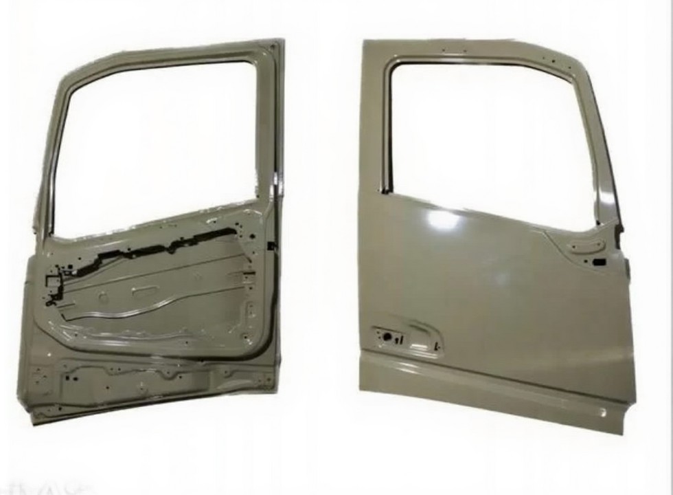 Дверь правая для грузовика. Аналог для VOLVO FH/FM Vers.4/5. VO 23314277 (INV5164)