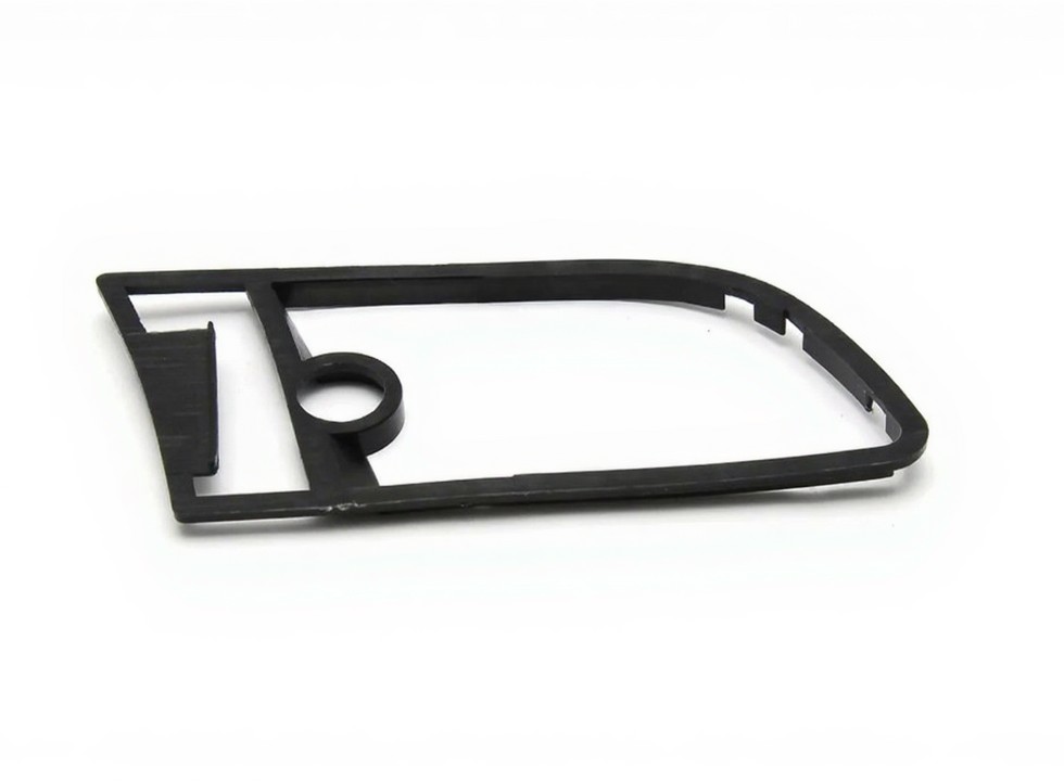 Корпус левой наружной ручки двери грузовика  угловой. Аналог для VOLVO FH/FM Vers.4/5. VO 82412167 (INV5305-5)