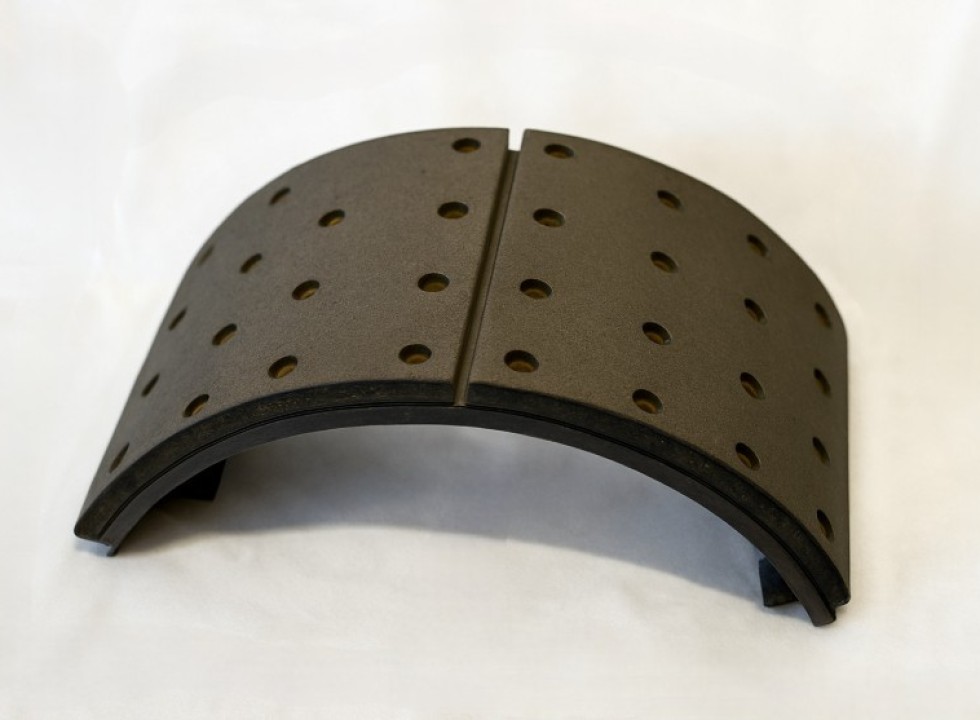 Колодка тормозная переднего моста LGMG CMT96 (HD90149446073)