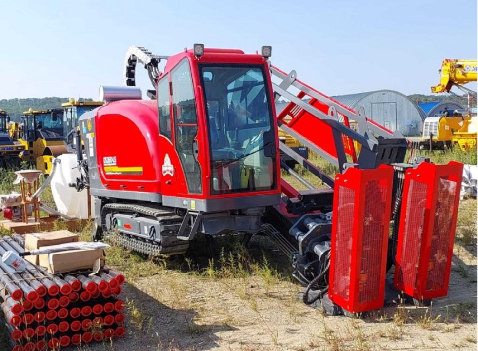 Установка ГНБ (горизонтально-направленного бурения) GOODENG GS360-LS