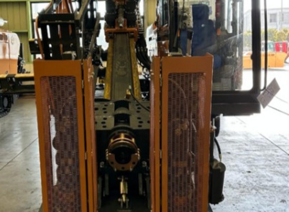 Установка ГНБ (горизонтально-направленного бурения) GOODENG GS450-LS